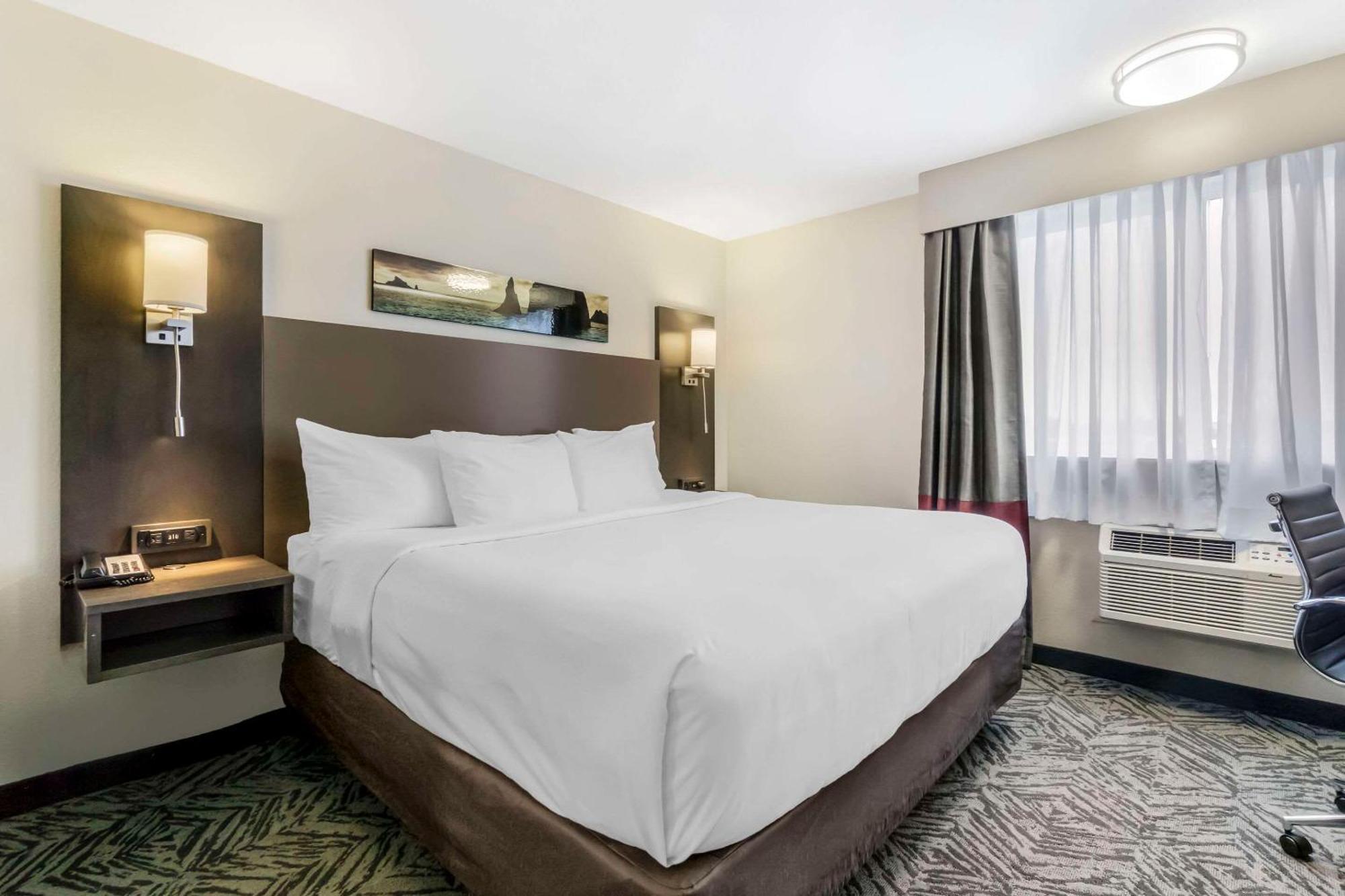 Comfort Inn & Suites Pacific - Auburn Extérieur photo